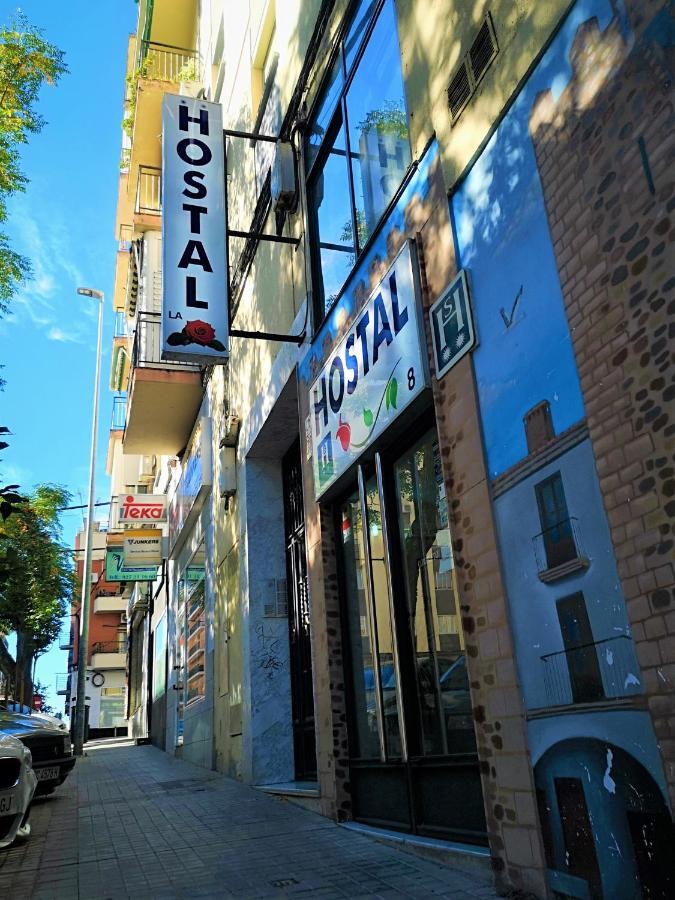 Hostal La Rosa Caces Екстериор снимка